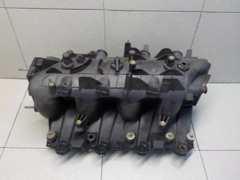 Впускной коллектор ST303071