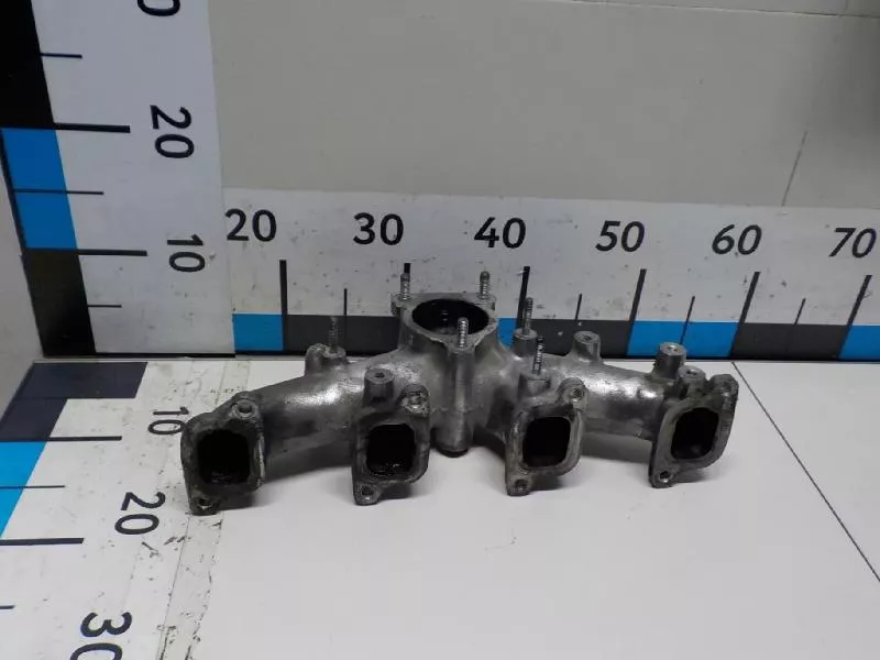 Впускной коллектор ST300140