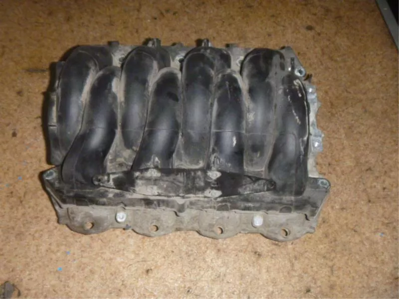 Впускной коллектор ST300053