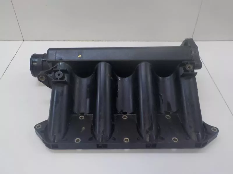 Впускной коллектор ST301378