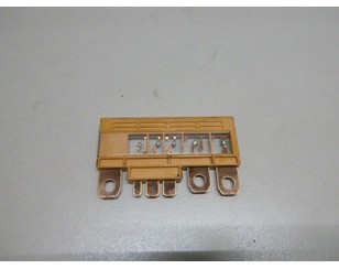 Блок предохранителей BS185032