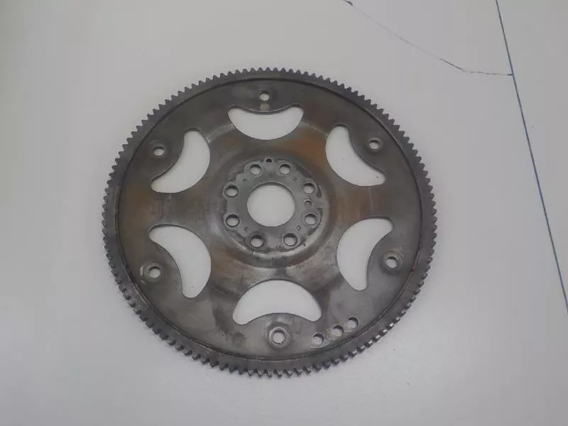 Маховик двигателя BS266615