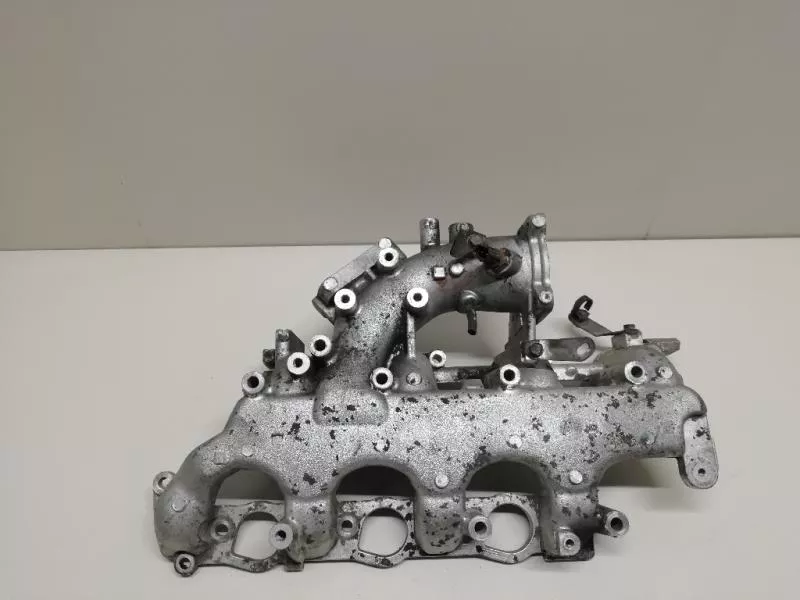 Впускной коллектор ST298740 Впускной коллектор ST298740