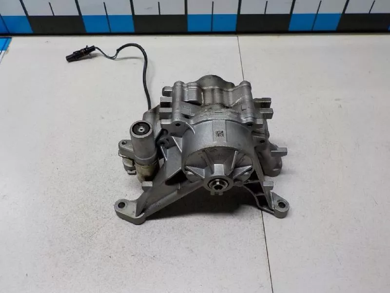 Масляный насос BS254563