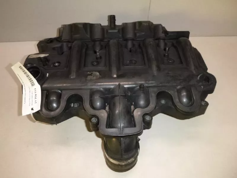 Клапанная крышка ГБЦ BS69981