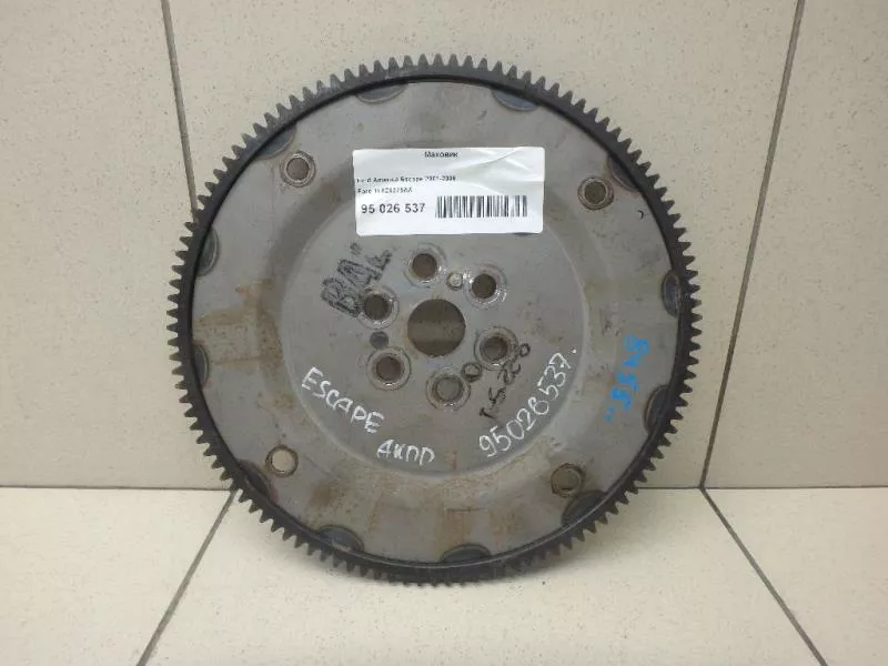 Маховик двигателя BS265486