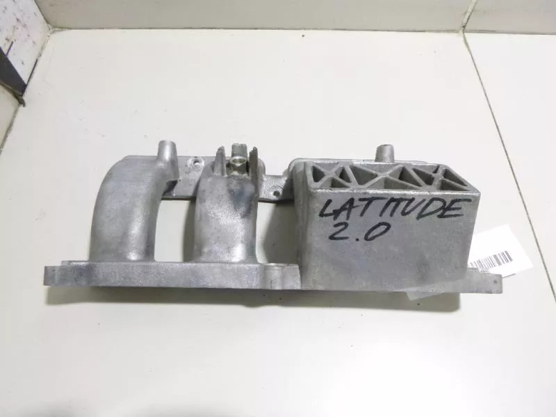 Впускной коллектор ST301421 Впускной коллектор ST301421