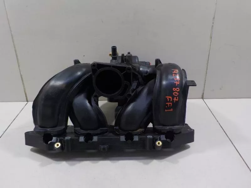 Впускной коллектор ST300747