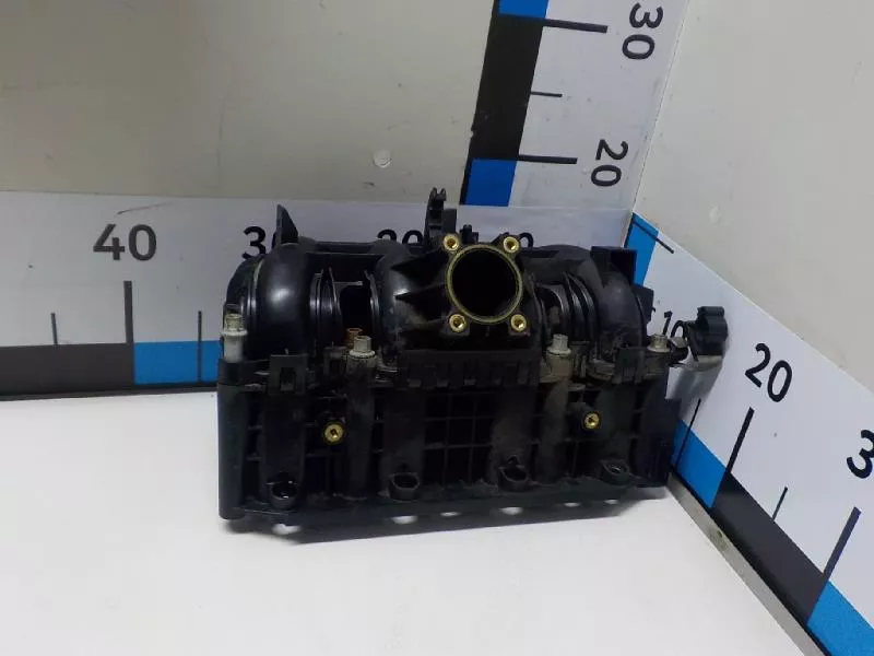 Впускной коллектор ST299917