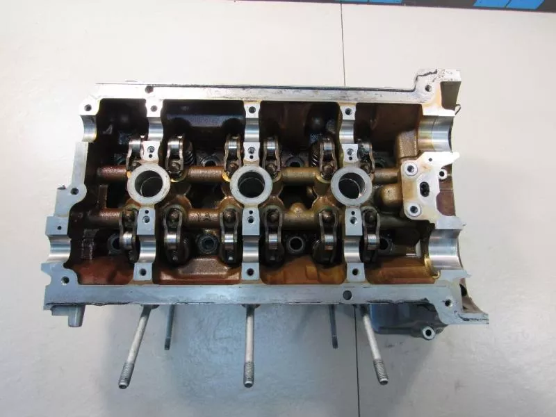 ГБЦ (головка блока цилиндров) ST296484 ГБЦ (головка блока цилиндров) ST296484