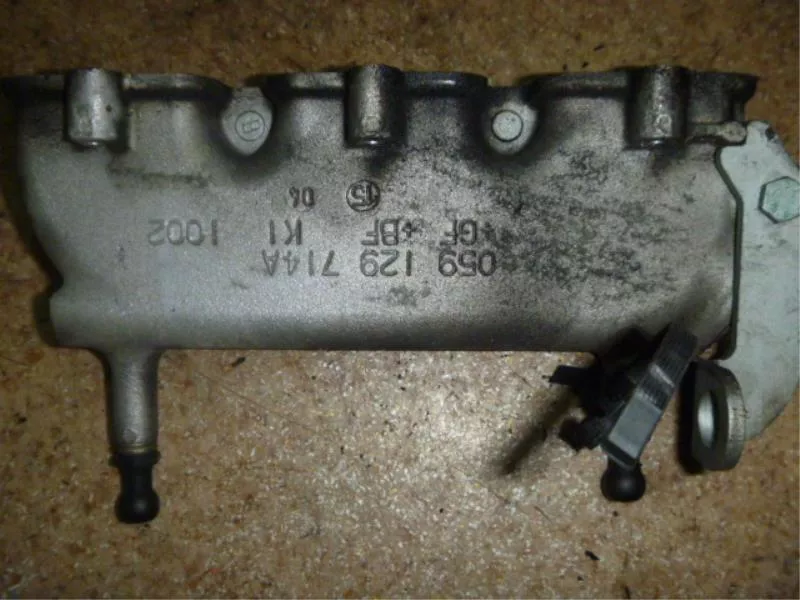 Впускной коллектор ST298221 Впускной коллектор ST298221