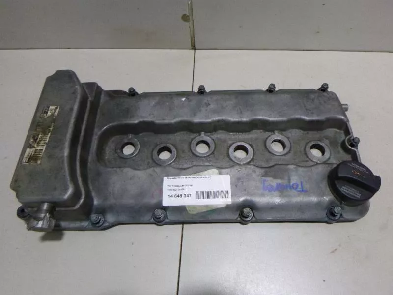 Клапанная крышка ГБЦ BS68377