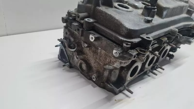 Клапанная крышка ГБЦ BS68413 Клапанная крышка ГБЦ BS68413