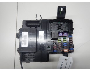 Блок предохранителей BS184654 Блок предохранителей BS184654