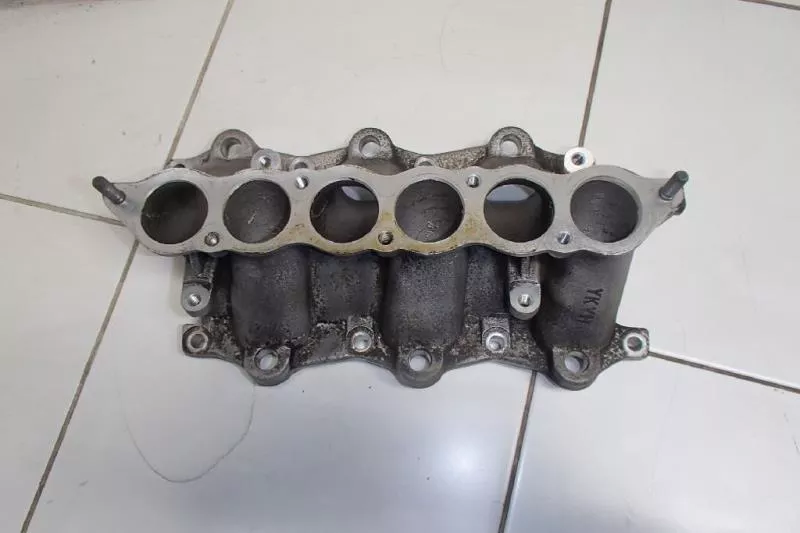 Впускной коллектор ST299679