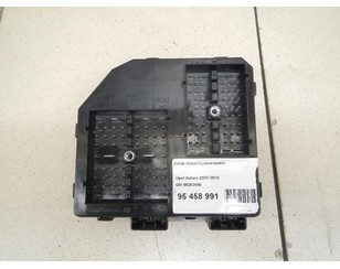 Блок предохранителей BS184862 Блок предохранителей BS184862