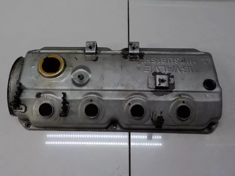 Клапанная крышка ГБЦ BS68383 Клапанная крышка ГБЦ BS68383