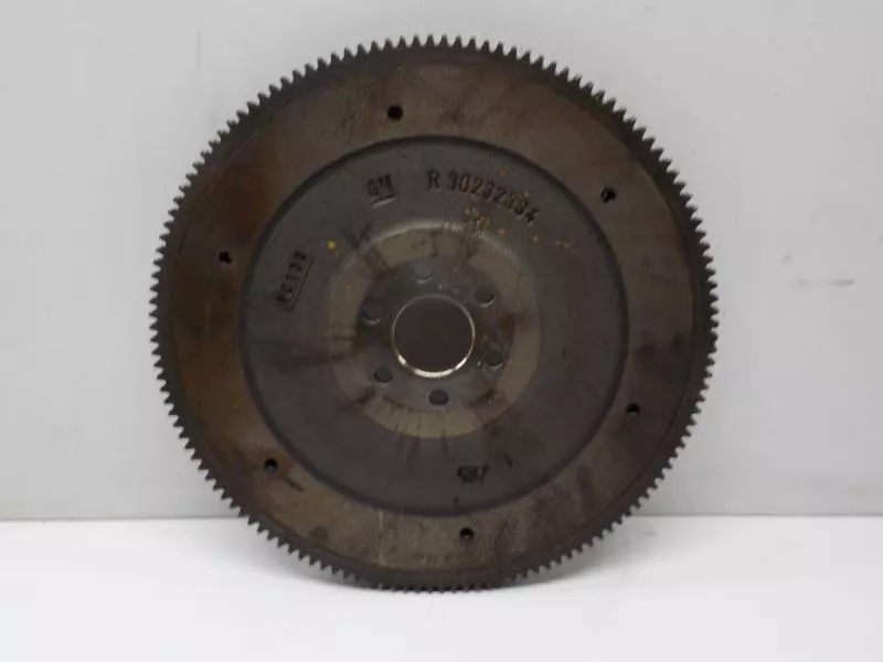 Маховик двигателя BS264727