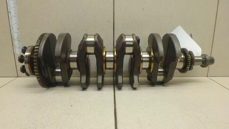 Коленвал BS251379 Коленвал BS251379