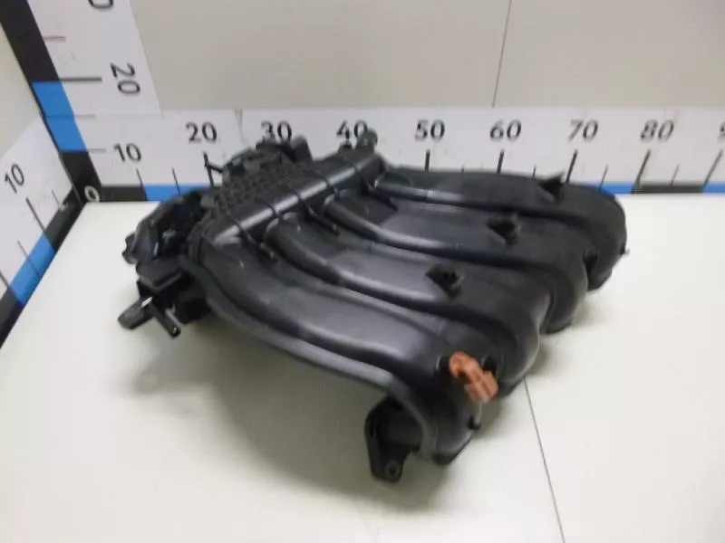 Впускной коллектор ST303197 Впускной коллектор ST303197