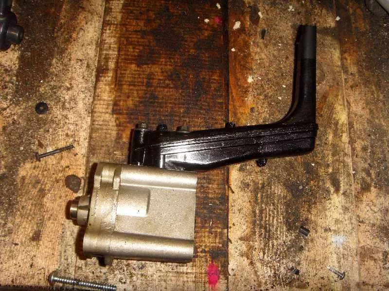 Масляный насос BS252031