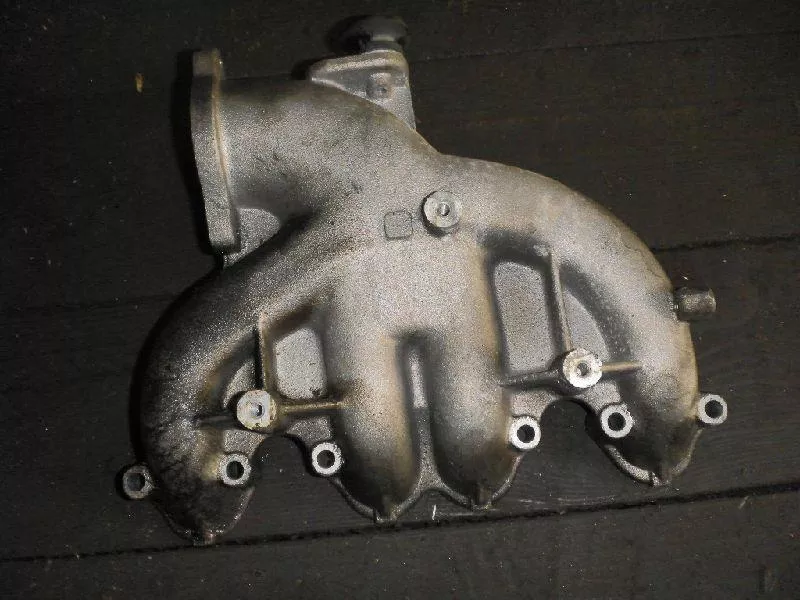 Впускной коллектор ST298107 Впускной коллектор ST298107