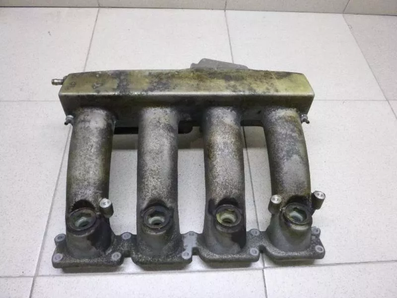 Впускной коллектор ST299688