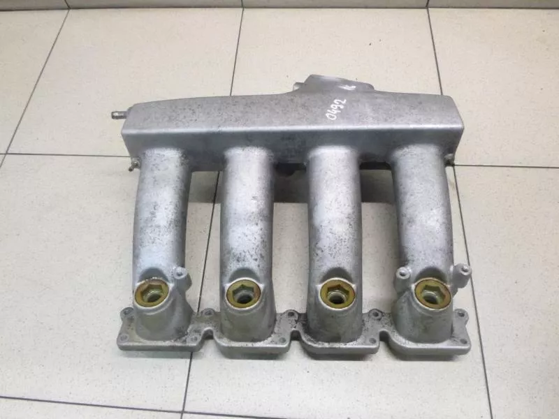 Впускной коллектор ST299689