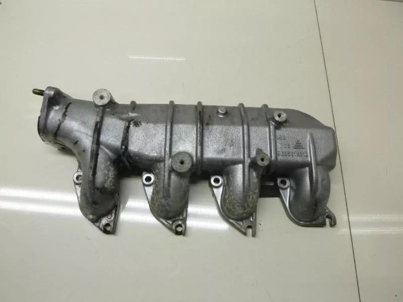 Впускной коллектор ST298200