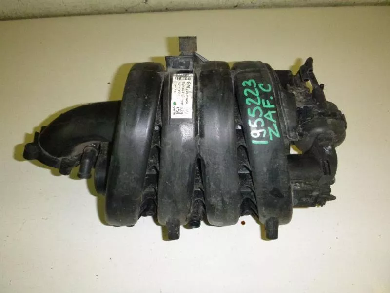 Впускной коллектор ST301138