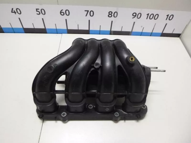 Впускной коллектор ST301145 Впускной коллектор ST301145