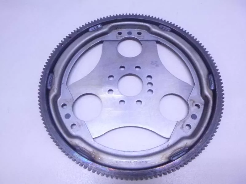 Маховик двигателя BS263891