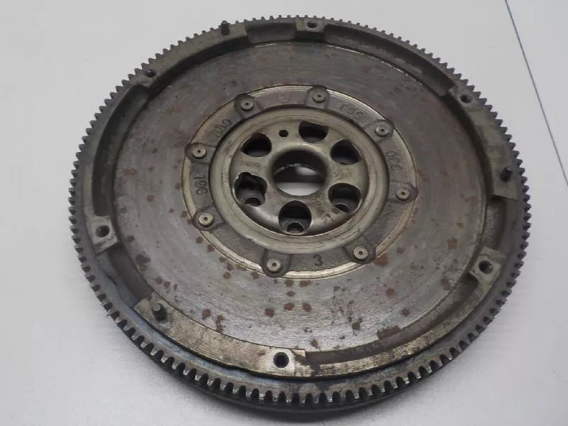 Маховик двигателя BS267255