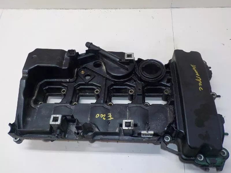 Клапанная крышка ГБЦ BS69969