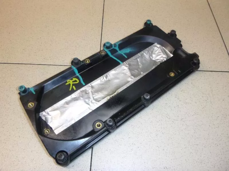 Клапанная крышка ГБЦ BS68671