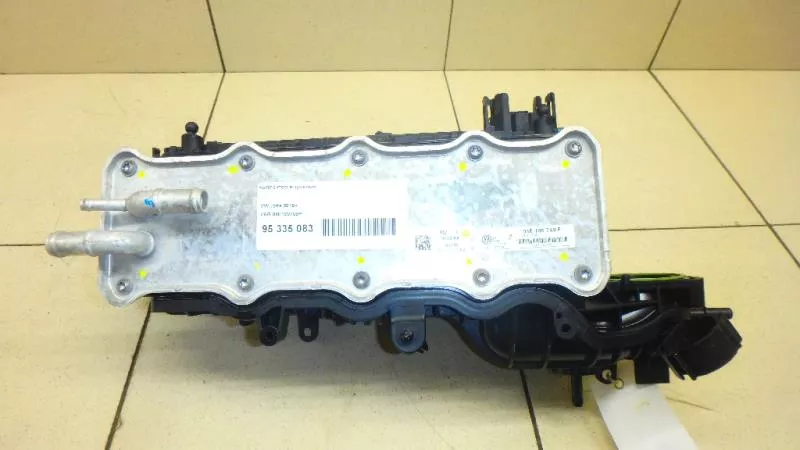 Впускной коллектор ST302828 Впускной коллектор ST302828