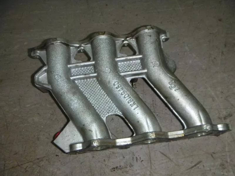 Впускной коллектор ST298035 Впускной коллектор ST298035