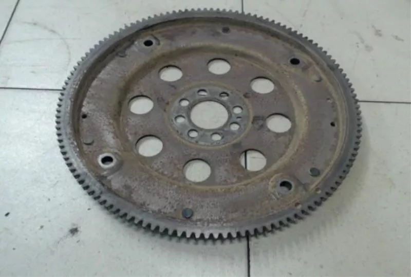 Маховик двигателя BS266672 Маховик двигателя BS266672