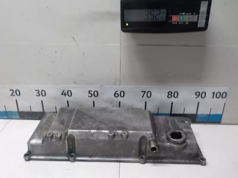 Клапанная крышка ГБЦ BS68247