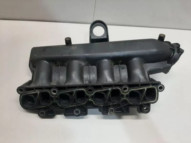 Впускной коллектор ST303298