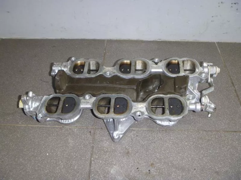 Впускной коллектор ST300714 Впускной коллектор ST300714