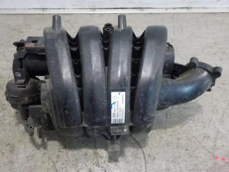 Впускной коллектор ST301681