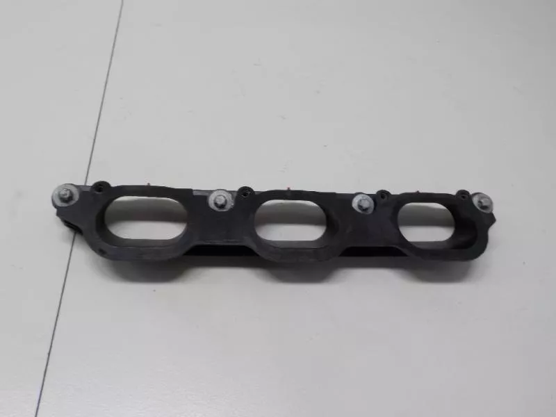 Впускной коллектор ST299963