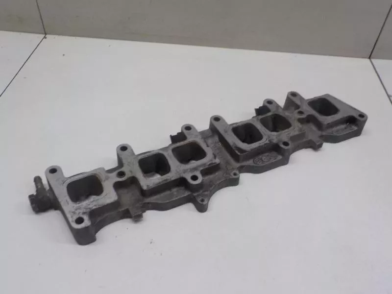 Впускной коллектор ST299814