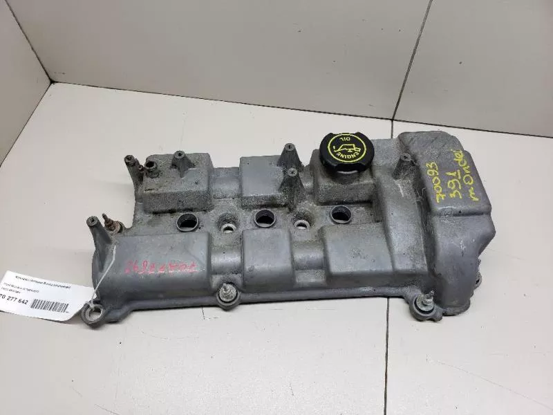 Клапанная крышка ГБЦ BS69136