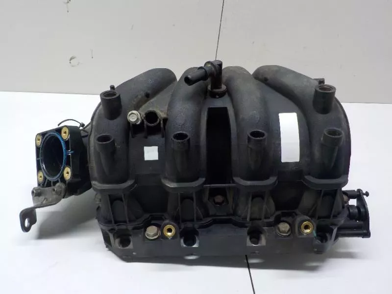 Впускной коллектор ST302624