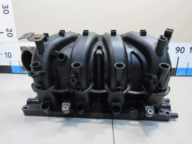 Впускной коллектор ST301951 Впускной коллектор ST301951