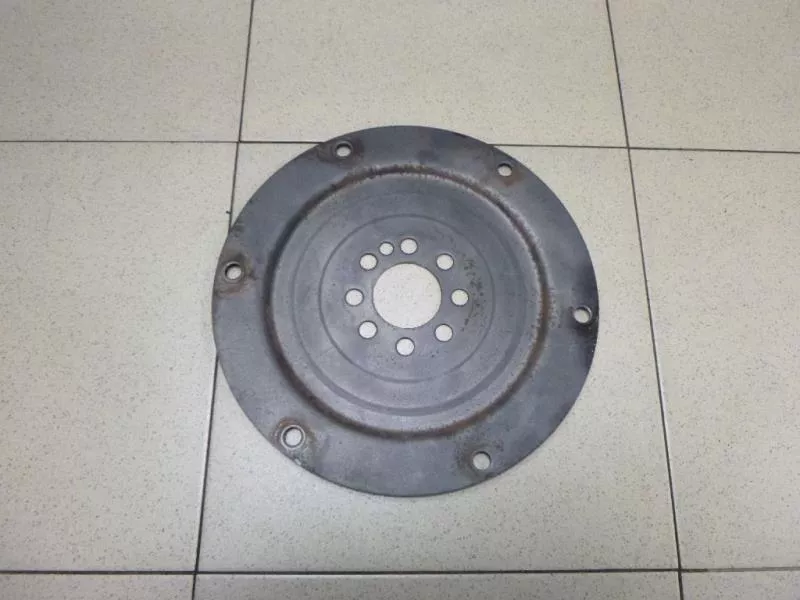 Маховик двигателя BS264258