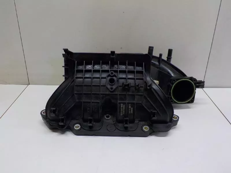 Впускной коллектор ST300934