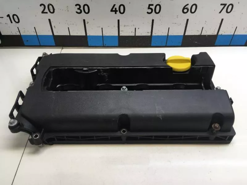 Клапанная крышка ГБЦ BS69817 Клапанная крышка ГБЦ BS69817